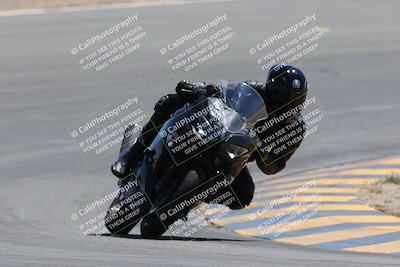 media/Apr-09-2023-SoCal Trackdays (Sun) [[333f347954]]/Turn 10 (115pm)/